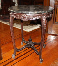 Sale Image for Large Estate Auction