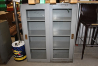 Sale Image for Large Public Auction