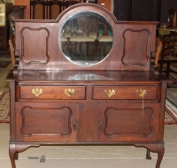Sale Image for Super Antique Auction Online