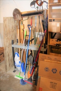 Sale Image for Large Public Auction