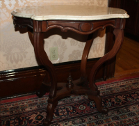 Sale Image for Large Estate Auction