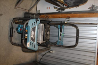 Sale Image for Large Public Auction