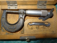 Sale Image for BOX LOTS, QUALITY TOOLS, LONGABERGER BASKETS, TABLE LOTS