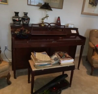 Sale Image for Estate Sale With Antique Furniture, Jewelry, Linens, Crystal, China And More