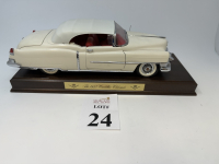 Sale Image for Large Collection Of Quality Diecast Models &amp; Collectibles