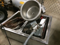 Sale Image for ABSOLUTE ONLINE AUCTION - Surplus Retail Inventory And Kitchen Equipment Online Auction