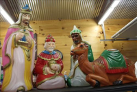 Sale Image for Large Public Auction