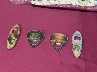 Sale Image for Souvenir And Gift Shop Merchandise