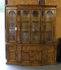 Sale Image for Internet Household Furnishing & Decor Auction