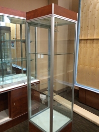 Sale Image for ABSOLUTE ONLINE AUCTION - Surplus Retail Inventory And Kitchen Equipment Online Auction