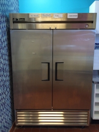 Sale Image for ABSOLUTE ONLINE AUCTION - Surplus Retail Inventory And Kitchen Equipment Online Auction