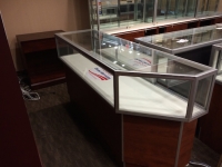 Sale Image for ABSOLUTE ONLINE AUCTION - Surplus Retail Inventory And Kitchen Equipment Online Auction