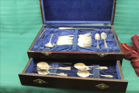 Sale Image for Large Public Auction