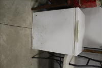 Sale Image for Large Public Auction