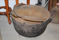 Sale Image for Large Public Auction