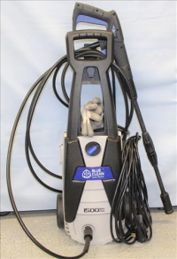 Sale Image for Large Public Auction