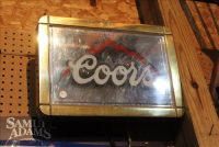 Sale Image for Large Public Auction