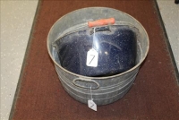 Sale Image for Large Public Auction