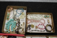 Sale Image for Large Public Auction