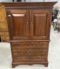 Sale Image for Estates Smalls Online Auction 1