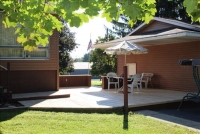 Sale Image for Large Public Auction - Real Estate & Contents