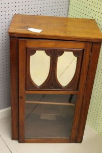 Sale Image for Super Antique Auction Online