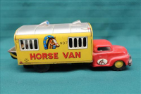 Sale Image for Large Public Auction