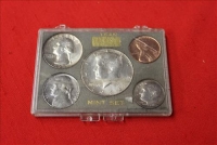 Sale Image for Large Public Auction