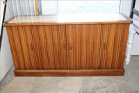 Sale Image for Large Public Auction