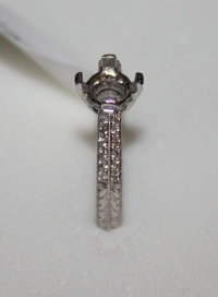 Sale Image for Christmas Jewelry Auction