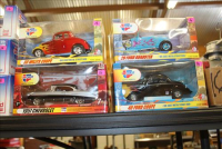 Sale Image for Large Public Auction