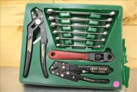 Sale Image for Large Public Auction