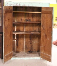 Sale Image for Super Antique Auction Online