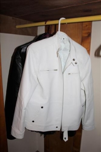 Sale Image for Large Public Auction - Real Estate & Contents