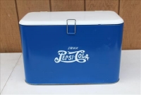 Sale Image for Large Public Auction