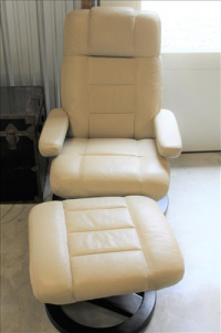 Sale Image for Large Public Auction