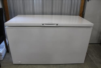 Sale Image for Large Public Auction