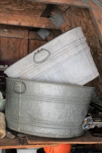 Sale Image for Large Public Auction