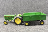 Sale Image for Large Public Auction