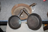 Sale Image for Large Public Auction