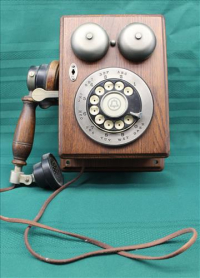 Sale Image for Large Public Auction