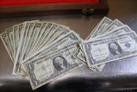 Sale Image for Large Public Auction