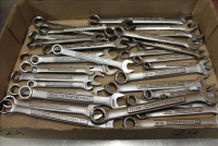 Sale Image for Large Public Auction