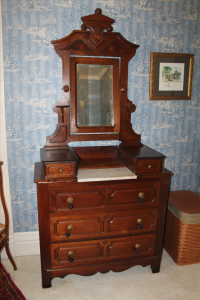 Sale Image for Large Estate Auction