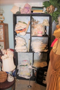 Sale Image for Marilyn's Antiques