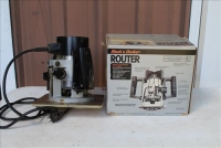 Sale Image for Large Public Auction - Real Estate & Contents