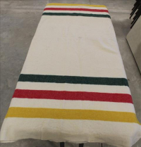 Sale Image for Large Public Auction