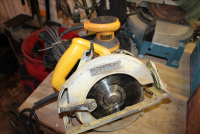 Sale Image for Auction - Real Estate &amp; Contents