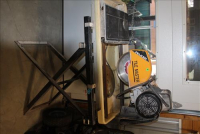 Sale Image for Large Public Auction