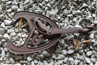 Sale Image for Large Public Auction